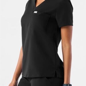 🎉NWT! Figs Catarina One-Pocket Scrub Top Black XXS
